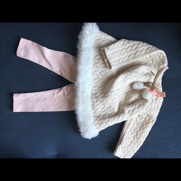 Adorable 6-9 month Max Studio sweater/tight set - Picture 1 of 5